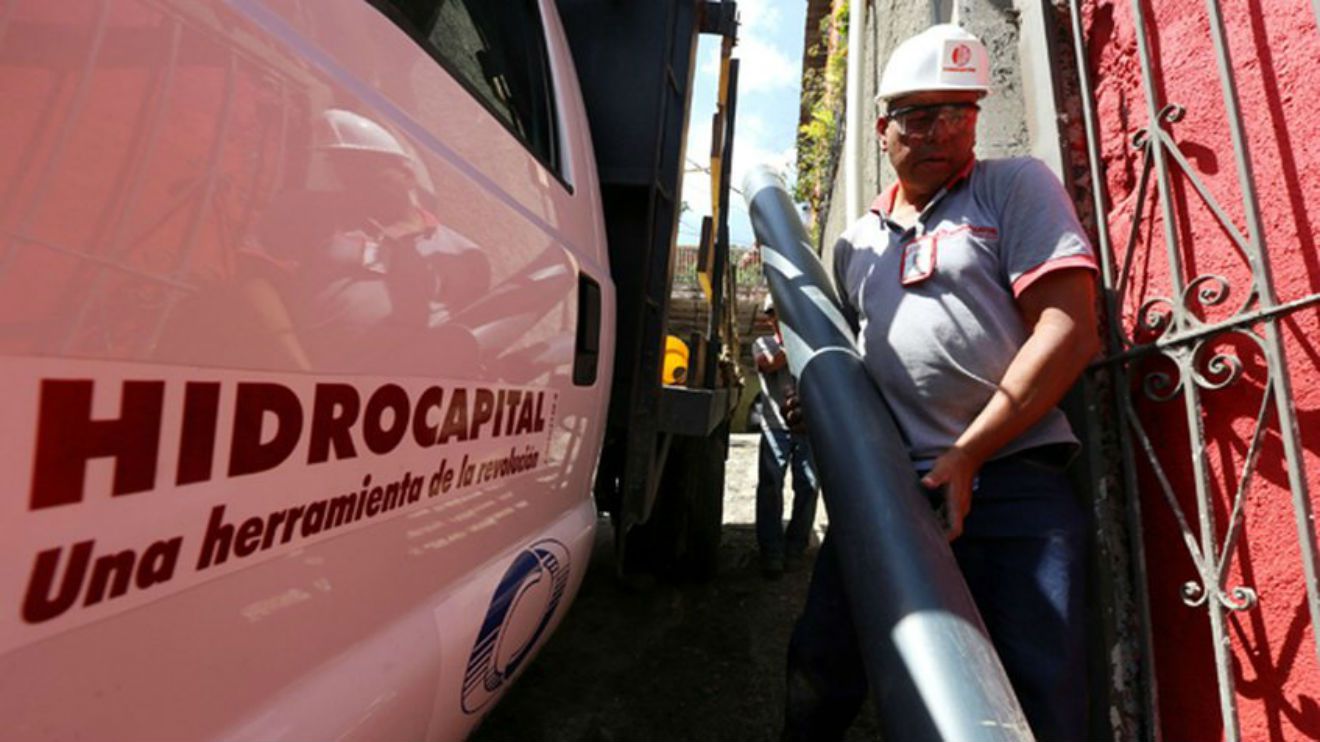 Servicio de agua en Caracas es restituido progresivamente