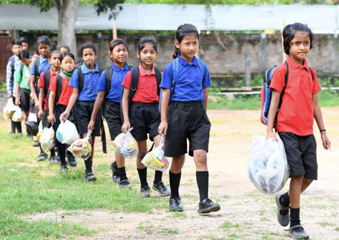 El plástico es la “cuota escolar” de una escuela en la India