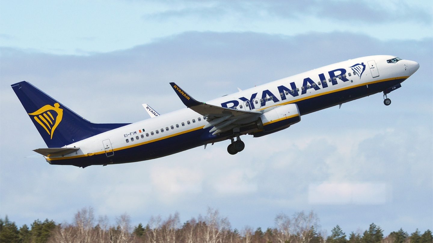 Ryanair reduce sus emisiones de CO2 en junio