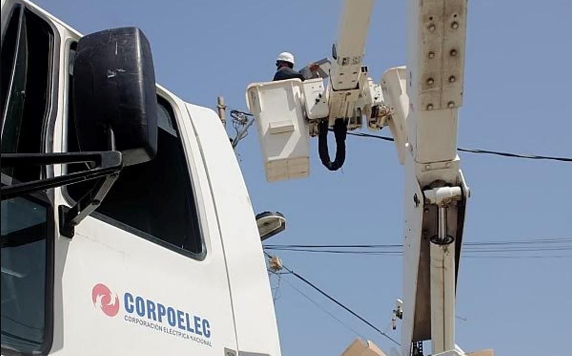 Corpoelec trabaja para restablecer el servicio eléctrico en Maracaibo