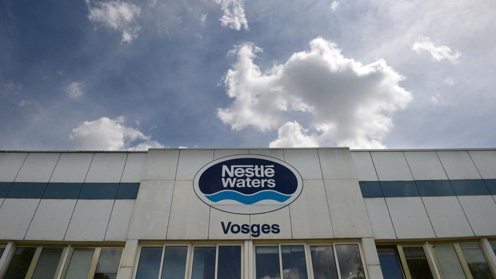 Nestlé fortalece su política de RSE con su planta embotelladora
