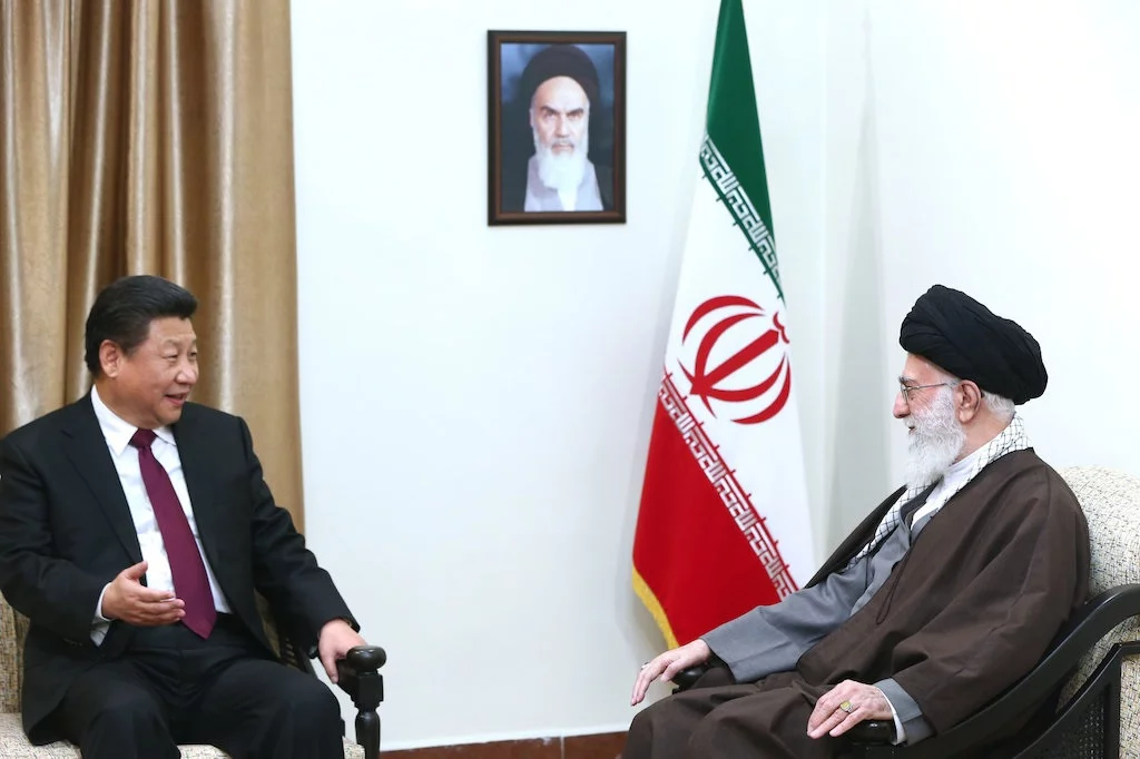 Irán respalda plan a China para lograr la paz en Ucrania