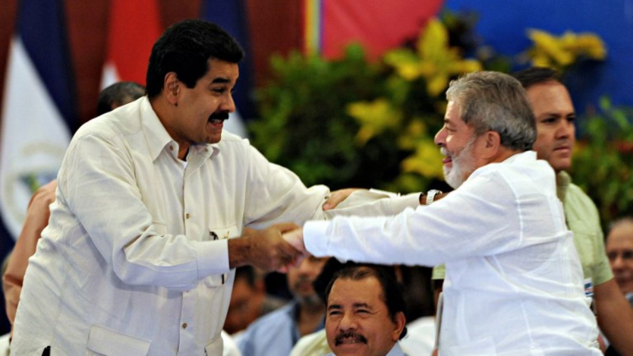 Maduro celebra el reinicio de las relaciones con Brasil