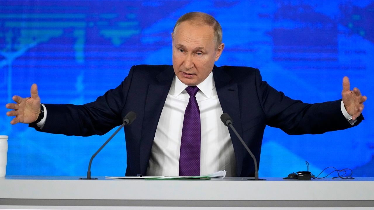 Putin acusa a la OTAN de complicidad con crímenes de Ucrania