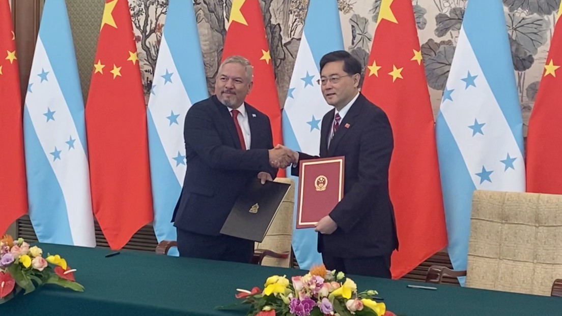 Honduras formalizó el restablecimiento de las relaciones con China