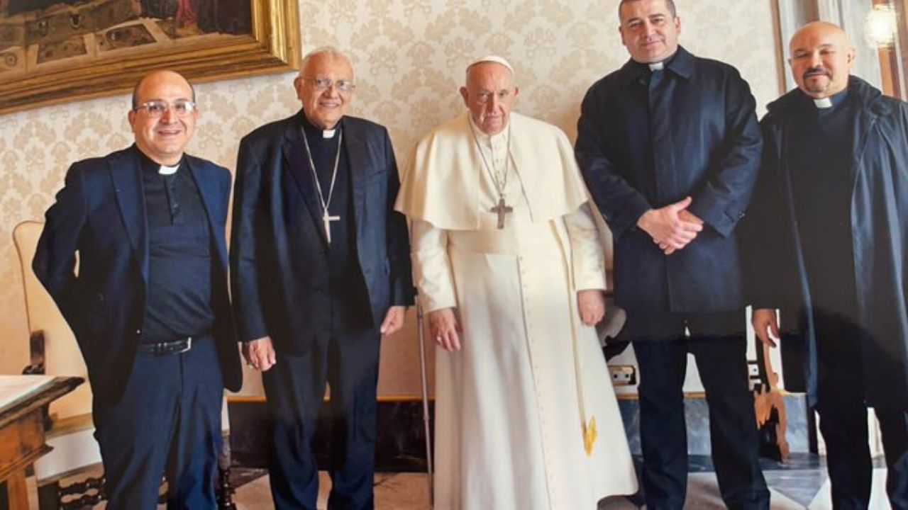 Papa Francisco recibió al cardenal Baltazar Porras en el Vaticano