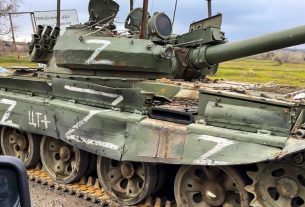 Rusia saca tanques viejos para recuperar terreno en Ucrania