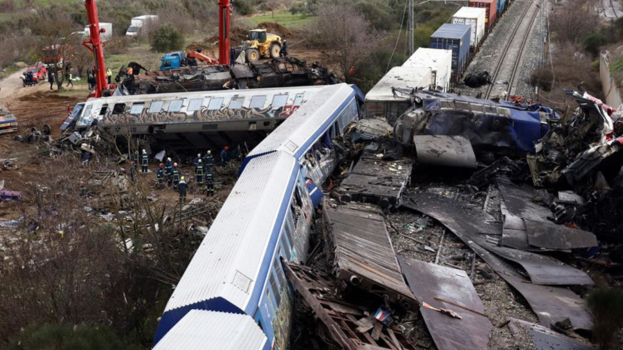 Choque de trenes en Grecia deja 36 muertos y 66 heridos