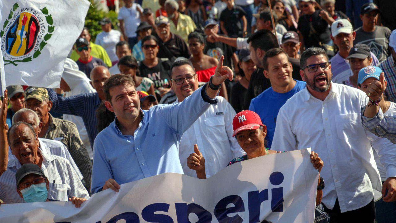 Carlos Prosperi visitó Aragua y Carabobo en su campaña