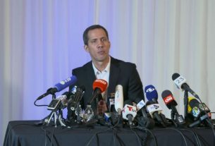 Guaidó pide participar en elecciones de 2024 "incluso en un escenario tipo Nicaragua"