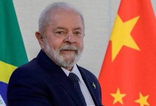 Lula llega a Pekín para relanzar relaciones con China