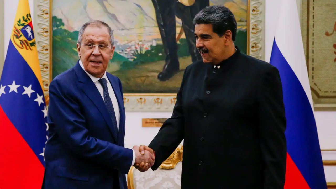 Maduro recibió a Lavrov para fortalecer cooperación con Rusia