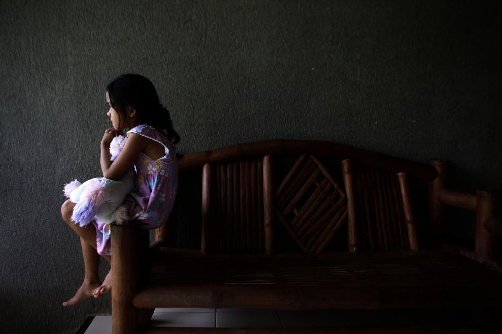ONG advierte que los niños sufren de violencia y desatención