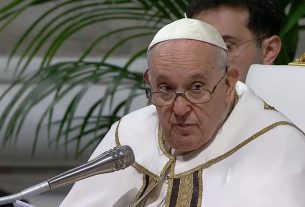 Papa Francisco celebra el 25 aniversario de los acuerdos de paz en Irlanda
