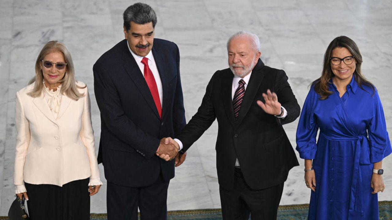 Lula recibe a Maduro en Brasilia para fortalecer relaciones bilaterales