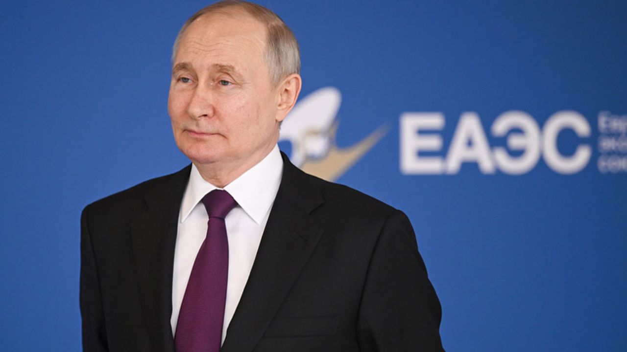 Putin expulsó de Rusia a cientos de funcionarios alemanes