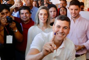 Santiago Peña ganó la elección presidencial en Paraguay
