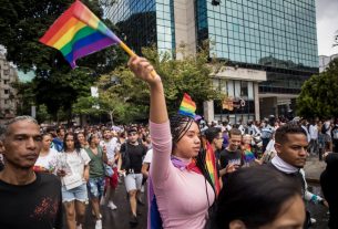 Activistas LGBTI esperan realizar una marcha multitudinaria en Caracas