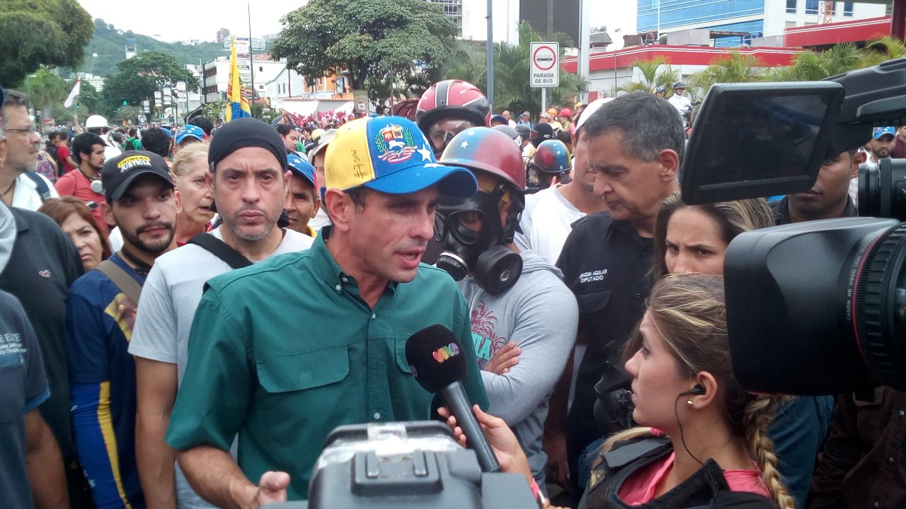 Capriles pide a la CNdP reunirse con todos los candidatos el 5-J