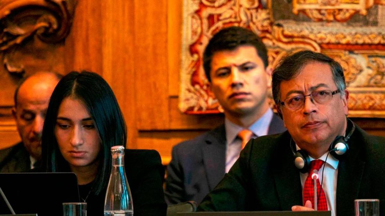 Colombia abre investigación contra jefa de gabinete de Petro
