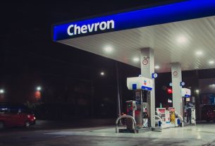Deterioro de la infraestructura limita la producción de petróleo de Chevron en Venezuela