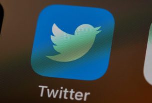 Ingresos publicitarios de Twitter en EE.UU. se desploman