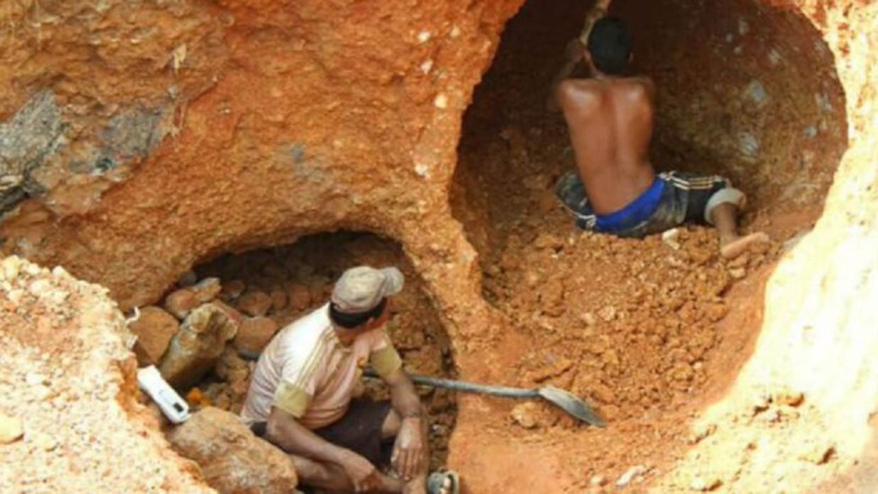 Inician nuevas labores de rescate en minas de El Callao para encontrar sobrevivientes