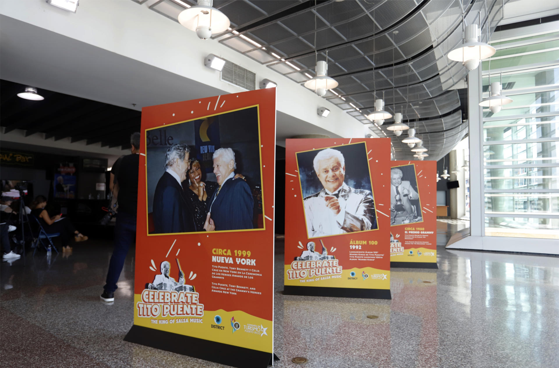 Honran a Tito Puente con un mural y una exposición