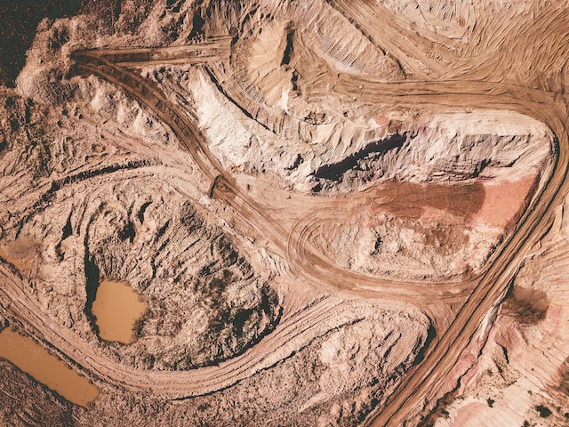 Operación militar en Venezuela detiene a más de 50 mineros ilegales