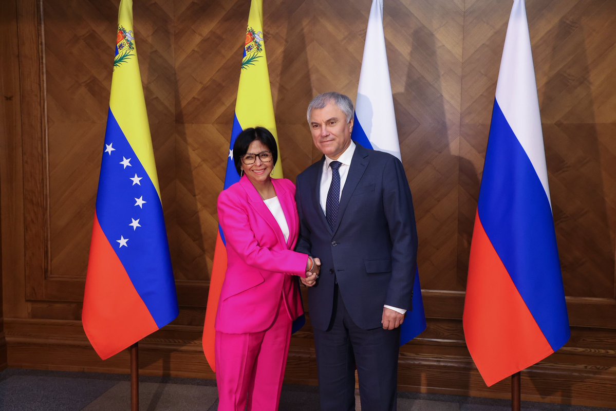Ejecutivo venezolano reiteró su llamado a la desdolarización