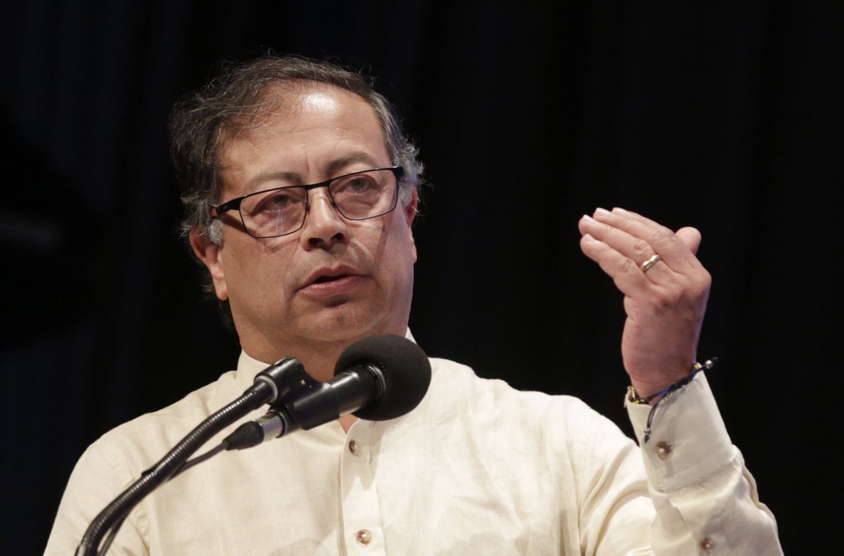 Gustavo Petro se une a cumbre en México sobre la crisis migratoria