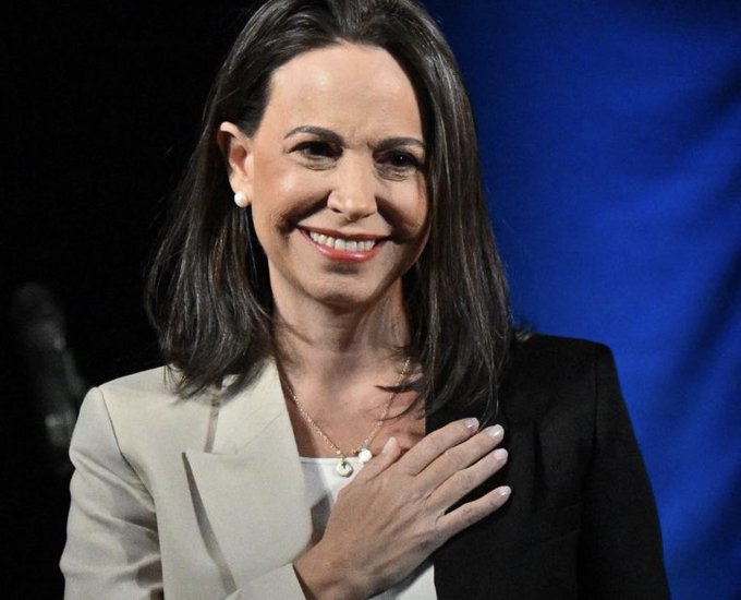 María Corina Machado lidera opción de voto en la primaria, según encuesta de Delphos