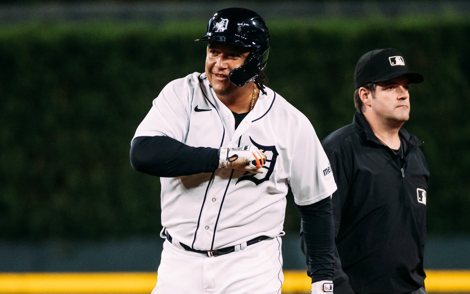 Miguel Cabrera inició su última serie en Grandes Ligas con tres hits