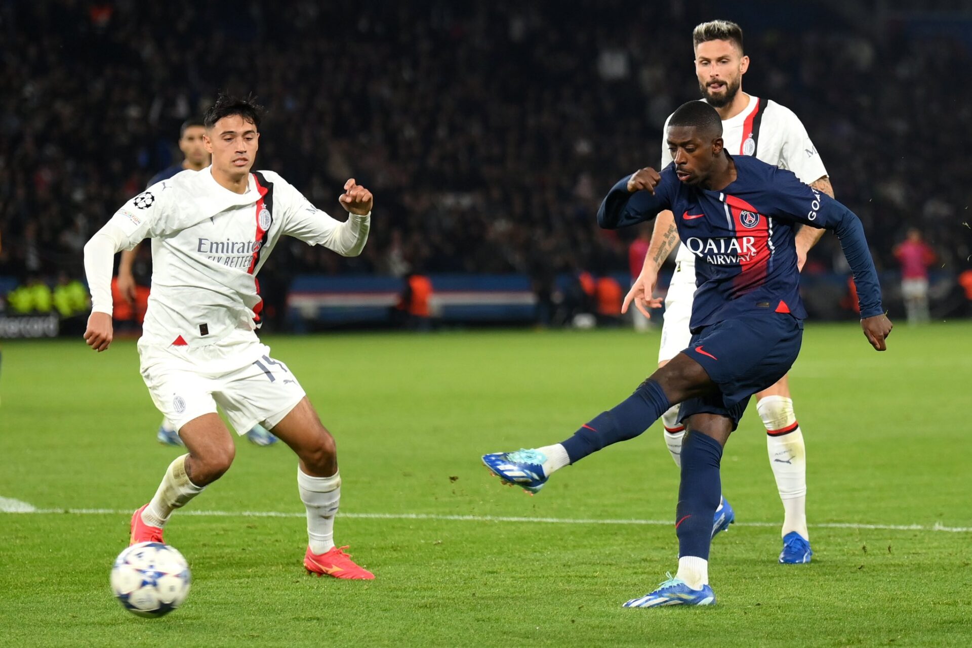 PSG Domina al AC Milan con una Victoria 3-0 en la Champions League