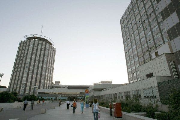 Hospital La Paz y Clínica Universidad de Navarra,  hospitales público y privado con mejor reputación