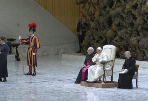 Papa Francisco pide rezar para que terminen las guerras en el mundo