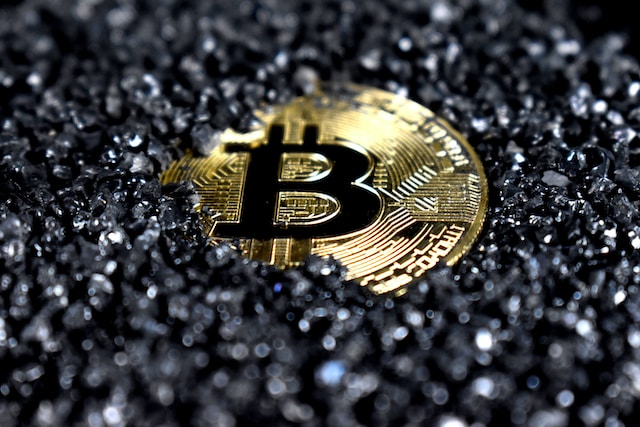 Bitcoin superó 45.000 dólares en un ascenso sostenido |Bitcoin superó 45.000 dólares en un ascenso sostenido