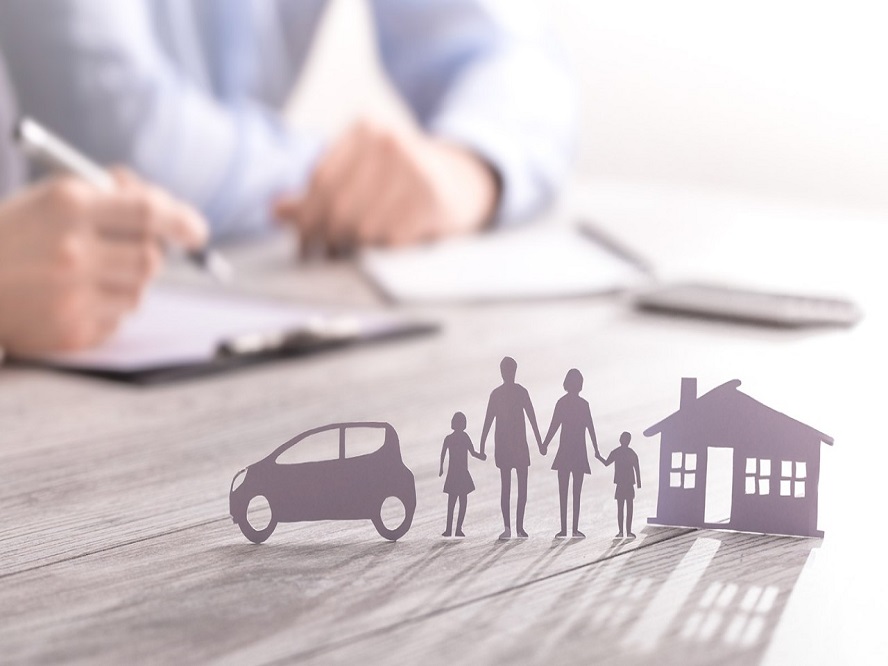 Hjalmar Gibelli - ¡Conócelas! Top 4 ventajas de contratar seguros a través de una agencia - FOTO