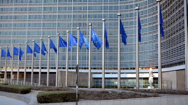 UE