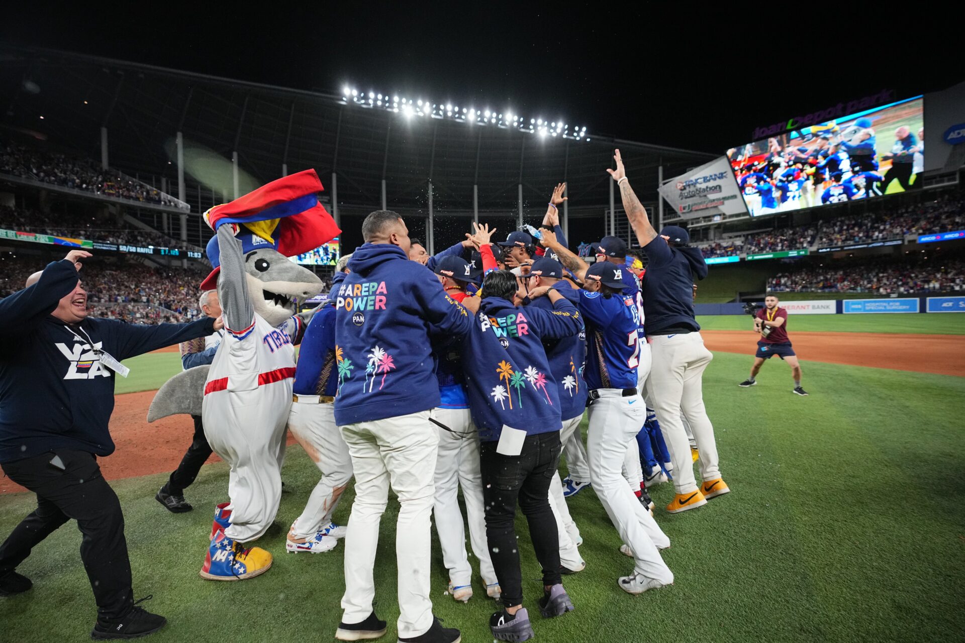 La final de la Serie del Caribe registró una asistencia histórica