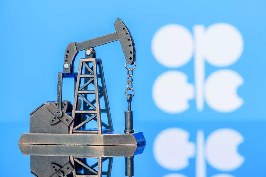 OPEP: El consumo petrolero mundial subirá 2,2 % en 2024