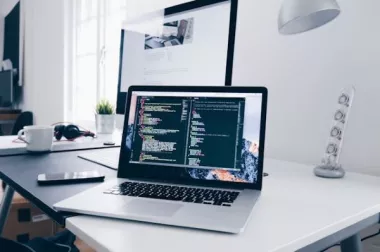Unilever eleva su estándar de buen gobierno con un entorno digital innovador centrado en los empleados