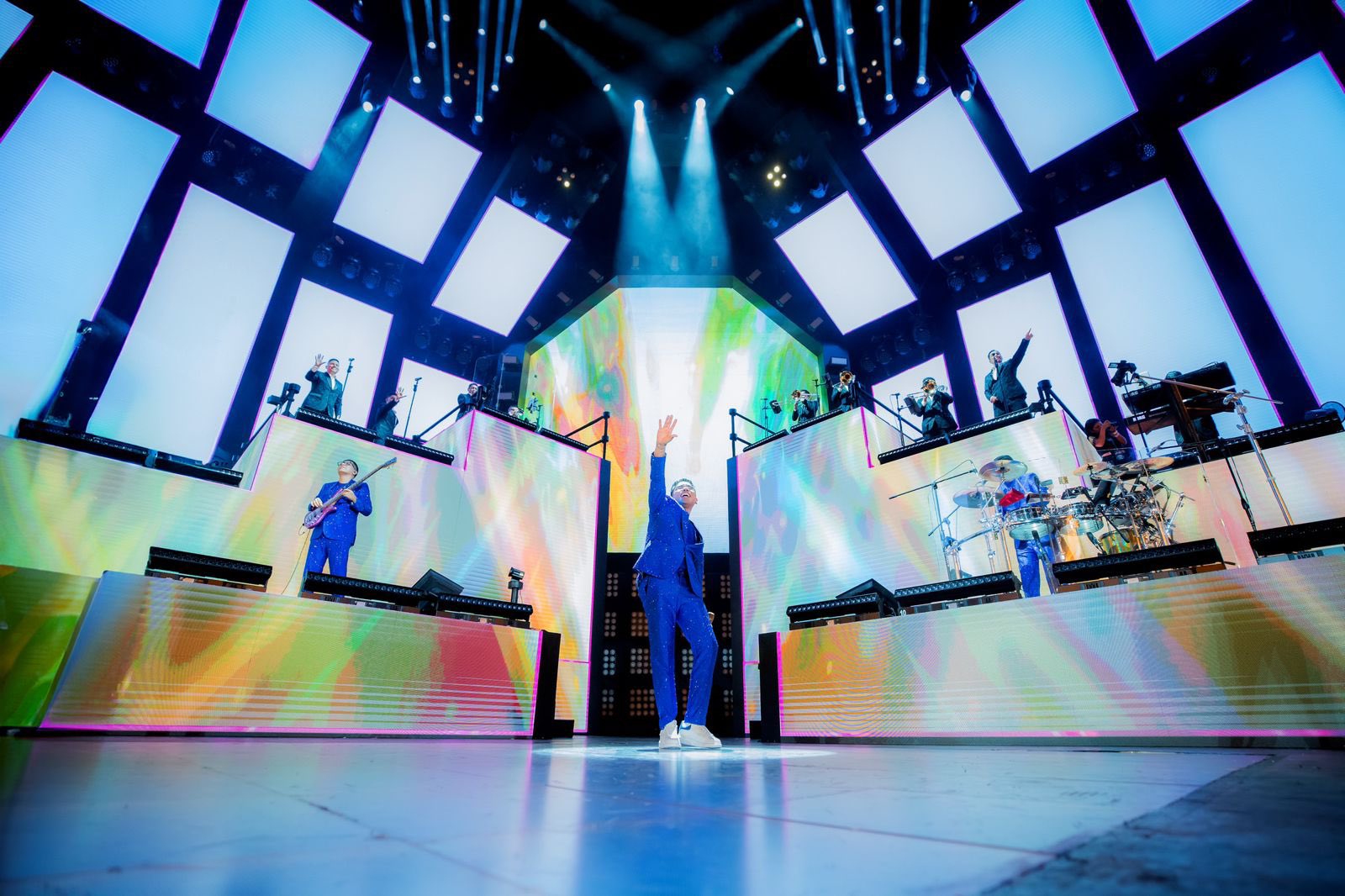 Grupo 5 realizó colaboración especial con Mike Bahia y Guaynaa