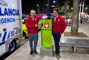 Venemergencia y la Alcaldía de Chacao instalan Desfibriladores de Acceso Público