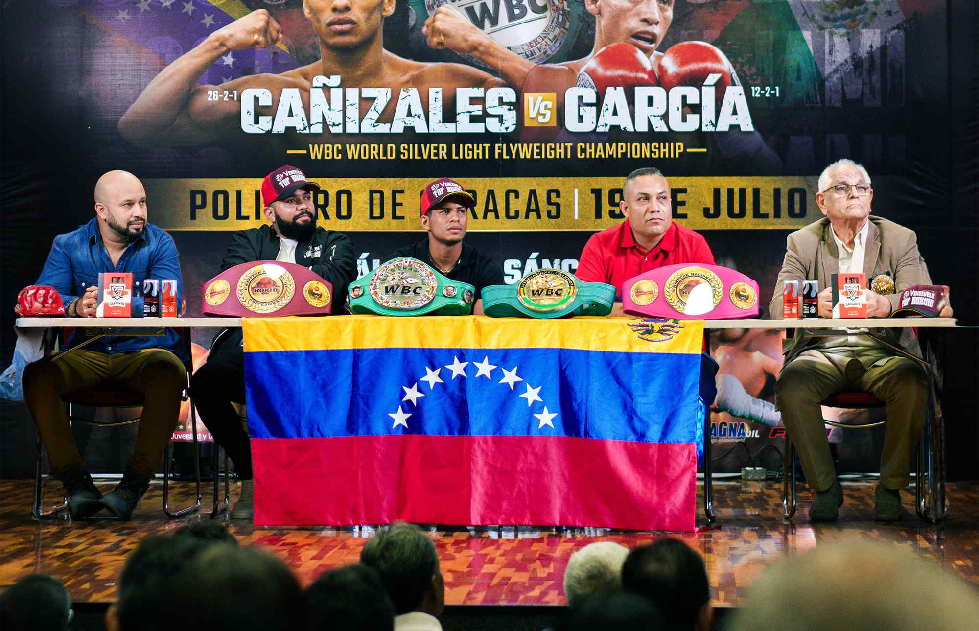 Boxeador Carlos Cañizales: «Le prometo a Venezuela que este título se queda aquí»
