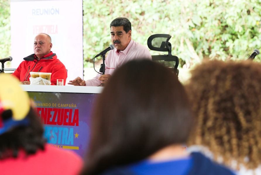 Maduro acusó a la oposición de preparar protestas violentas