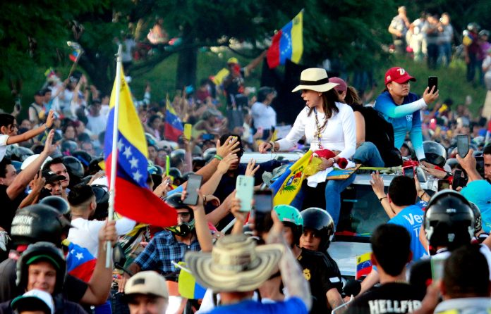 María Corina Machado recordó que faltan solo 30 días para ganar y cobrar
