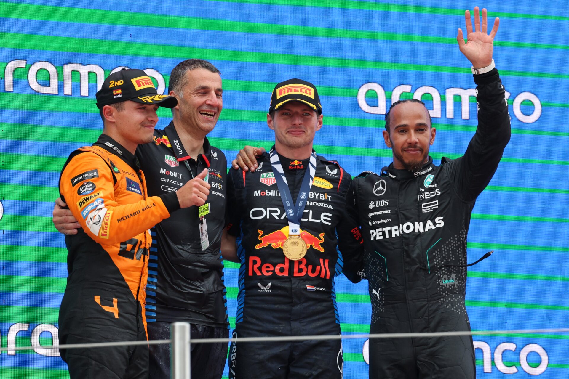 Max Verstappen se adueñó de la pista en Barcelona