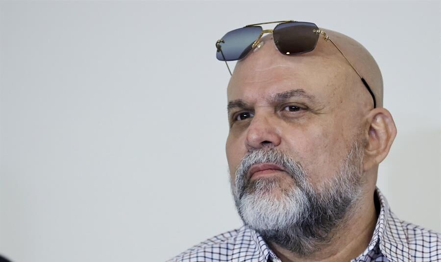 Exjefe paramilitar colombiano visitará Venezuela para recuperar desaparecidos