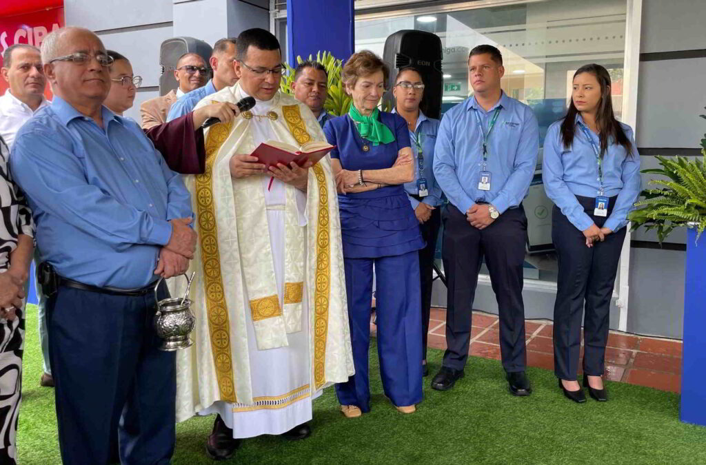 Inauguracion Bancamiga B